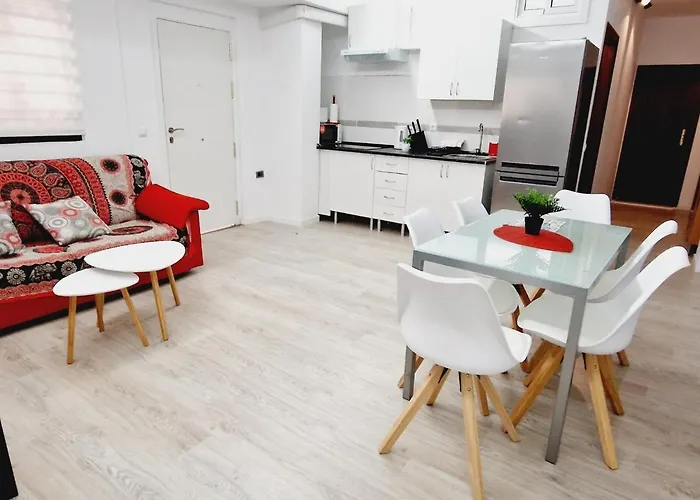 Nicole, 2 Bedrooms In Playa De Americas 度假居 *