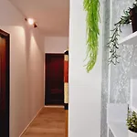 Nicole, 2 Bedrooms In Playa De Americas *