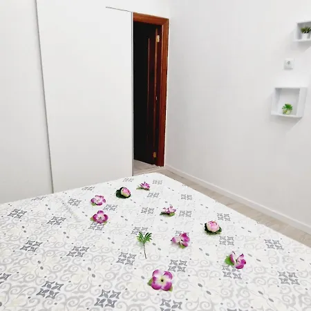 펜션 Nicole, 2 Bedrooms In Playa De Americas